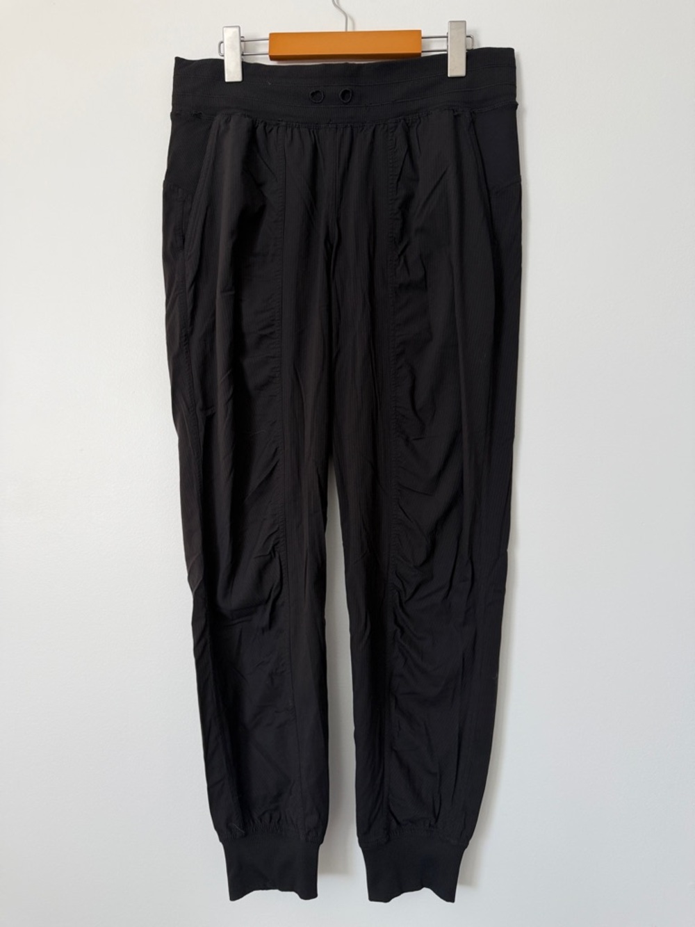 Lululemon Dance Studio Joggers size 8